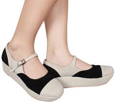 Sepatu wanita Archive | PriceArea.com