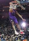 http://membres.multimania.fr/dunkorama/Vince_Carter/images/carter2.jpg