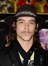 Spanish actor Oscar Jaenada attends "Trash" photocall at Palafox cinema on ... - Oscar+Jaenada+Trash+Photocall+Madrid+50f0smNkPHjl