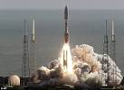 Nasa launches Curiosity rover to look for possible origins of life ...