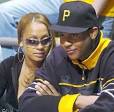 http://cdn.eurweb.com/wp-content/uploads/2010/02/carmelo_anthony_and_lala.jpg