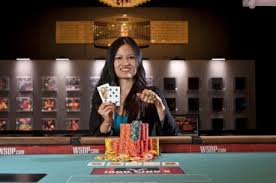 World Series of Poker 2012: Yen Dang gewinnt Ladies Event | PokerNews