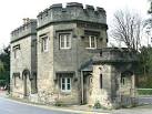 ST9961 : Shanes Castle, Bath Road, Devizes, Wiltshire (3) - via Daymix