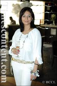 Television actress Tejaswini Walvekar poses for the lensman during a party hosted by Rachna Punjabi, - Tejaswini-Walvekar