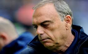 Former Chelsea Boss Avram Grant Insists Managing Blues Is &#39;Very Easy&#39; - Grant-Chelsea