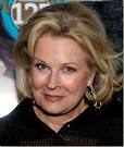 Cinema Style: Happy Birthday Candice Bergen