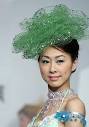 胡定欣演绎2008年新娘惊艳头饰