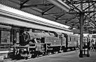 Worksop Station, with train - via Daymix