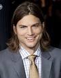 Ashton Kutcher 2011.jpg