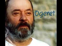 A toi qui, lassé du commerce dictatorial du top 50, aime la poésie, la belle rime et la belle corde vocale : écoute ça... dans Ha ! On est bien...