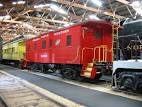 File:Bay window caboose CNW 10304.jpg - Wikimedia Commons