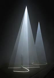Dimensions variable. Courtesy the artist and Sean Kelly Gallery, New York © 2007 Anthony McCall. Photograph: Hugo Glendinning - mccall2
