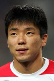 Hong Yong-Jo Pictures - South Korea v North Korea - 2010 FIFA ... - South+Korea+v+North+Korea+2010+FIFA+World+Lb_bJjmjsGxl