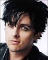 Billie Joe Armstrong - images?q=tbn:ANd9GcQecGr3fw7YNMGVRaekPlKbnDwpr-f6uH9KcJvpXSLvdhDoXvnozbgONJ8