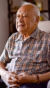 Tan Sri Dato&#39; Seri Utama Arshad Ayub was born in Muar, Johor on 15 November, 1928. The oldest child in a modest rubber tapper family, Tan Sri Arshad was ... - Tan-Sri-Arshad-2