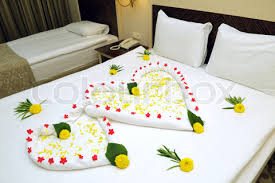 Bed room flower decoration| Home :: dayasrioil.bid