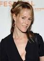 http://www.lifeandstylemag.com/2009/05/07/MaryStuartMasterson920.jpg