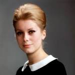 http://www.doctormacro.com/Images/Deneuve,%2520Catherine/Annex/Annex%2520-%2520Deneuve,%2520Catherine_05.jpg