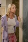 http://3.bp.blogspot.com/_91s-Zkod9Gc/THZ7uYMpd6I/AAAAAAAAJQM/6OkakOxrEAs/s1600/kaley%2Bcuoco.jpg