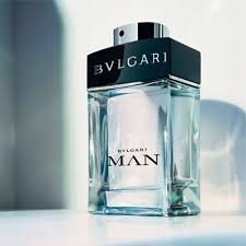 عطور رجالية... - صفحة 7 Images?q=tbn:ANd9GcQgj17i3MRmjaQSJZbgnymIlyyzs24VrFzRl3oPGAzO0wDeP3B1