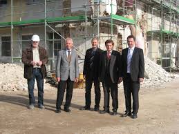 Bauleiter Wilhelm Moser, Akademieleiter Dr. Paul Olbrich, Peter ...