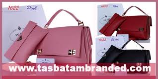 Toko Grosir Tas Branded Wanita Murah Terbaru di Batam - Jual Tas ...