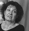Helga Schenk – 1949 geboren, ist Lehrerin, versucht sich an der Trommel und ...