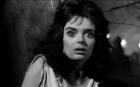 Barbara Steele em "A Morte do