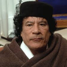 Kaddafi: se suider oui, mais pas avant de bruler la Lybie Images?q=tbn:ANd9GcQke3PELIYi2b-OP7edphANAHuDXpflKdl4ZSJrKm55zwbyvenHKQ