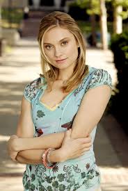 Casey - Spencer Grammer Photo (30112197) - Fanpop fanclubs - Casey-spencer-grammer-30112197-685-1024