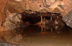 File:Gough's Cave, Alladdin's Cave.jpg - Wikipedia, the free ...