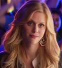 Janet Varney and Parris