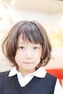かなり、ママさんに似て美少女…