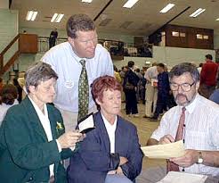 ... Mary Glennon (NP) with 906, Timmy Conway (PD) at 715, and Willie Callaghan (FF) at 711. The Naas UDC count was thrown into severe difficulty for ... - electanthony