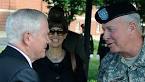 David McKiernan greets Secretary of Defense Robert M. Gates prior to his ... - afpak-fun-01i35