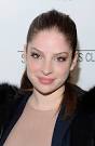 Actress Anna Hopkins attends the premiere of "Barney's Version" at Paris ... - Anna Hopkins Makeup Smoky Eyes JM0t7g6t1Qsl