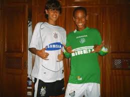 Neymar com a camisa do Palmeiras. Uma brincadeira de menino ...