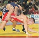 Alwin Reimer Eingefügtes Bild Ein Bild aus dem Vorjahresfinale im 66er greco: Christian Fetzer (Herbrechtingen?/?KSV Aalen ) ist gegen Frank Stäbler (unten) ...