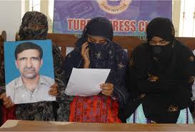 ... Baloch and Fazal Kareem Baloch\u0026#39;s sister and niece while addressing a Press conference in front of Turbat press club said that Abdul Wahid Qambar Baloch, ... - wahid-qambar-family