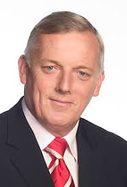 Footy Tips with Sandy Roberts