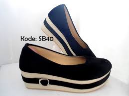 Beli Sepatu Wanita Online Murah - Platform SB40