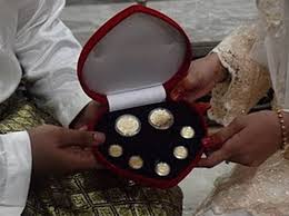  Untung Kahwin Guna Dinar : M.Nasir & Marlia Musa Hantaran Dinar Emas