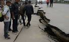 Desperate Nepalis Flee Capital as Aftershocks Spread Fear