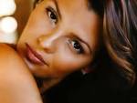 1024x768 Ali sexy portrait