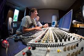  How to Become A Success Musician in Music Industry