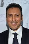 Aasif Mandvi: Photo #01