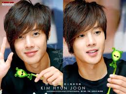 kim hyun joong nice Images?q=tbn:ANd9GcR-d4UWTgjcv2n95Vbwv01BMTPyTOmCrJYjRshAjkpXnJQSf8S7