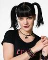 http://freeimagesarchive.com/data/media/48/pauley%2Bperrette%2Bstudent%2Bhairstyle.jpg