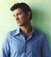 Chris Isaak Picture 1