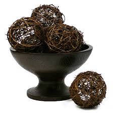 Where to find these rustic wood balls? :  wedding rustic chic Images?q=tbn:ANd9GcR2VmnQ8K4rzd 5I2K 5bdZfLeD5Y4BQmgpHfTug170YjmuCMUw